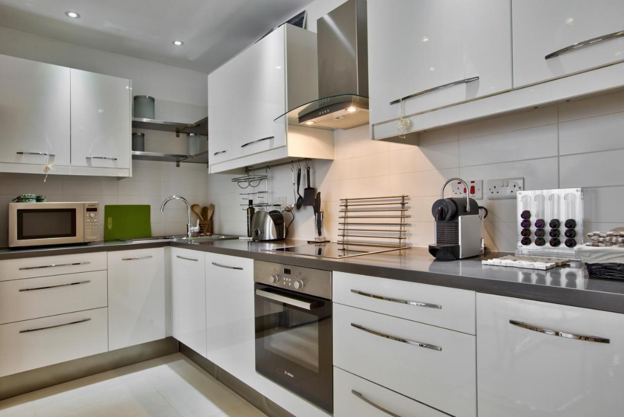 Bright And Central 2 Bedroom Apartment In Sliema Extérieur photo