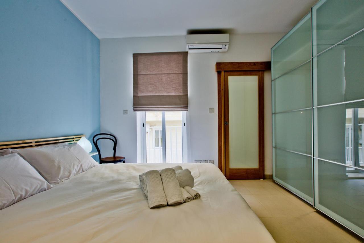Bright And Central 2 Bedroom Apartment In Sliema Extérieur photo