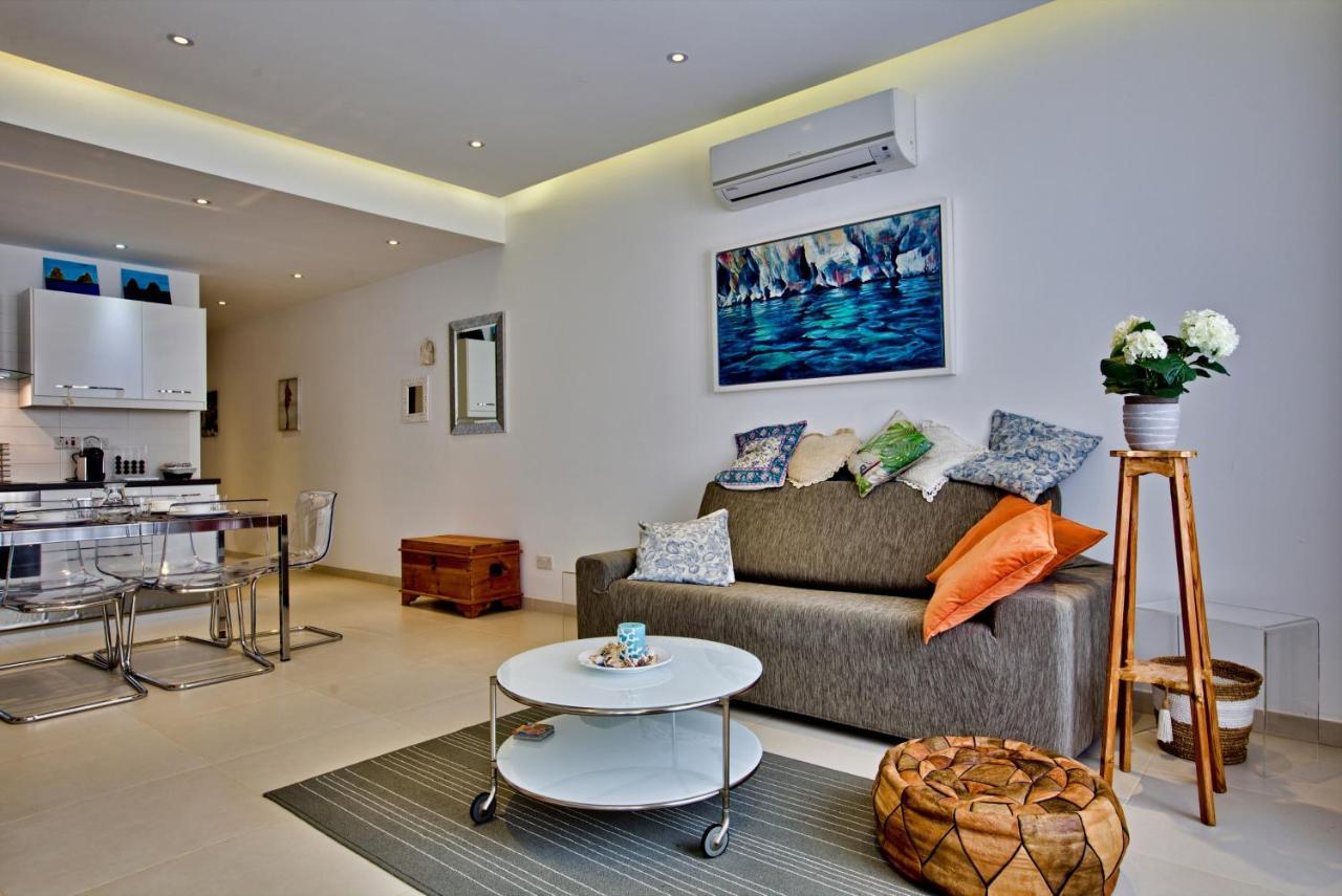 Bright And Central 2 Bedroom Apartment In Sliema Extérieur photo